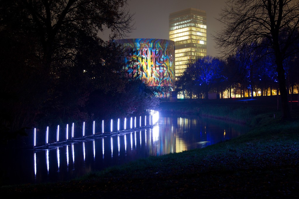 eindhoven kunst art china light licht festival lichtshow show festiviteit glow evenement event chinees chinese verlichting draak dragon lichtfestival